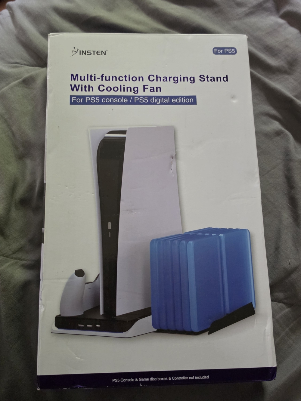 White PS5 Multi-Function Charging Stand with Cooling Fan